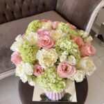 #21 - Roses with small Hortensia